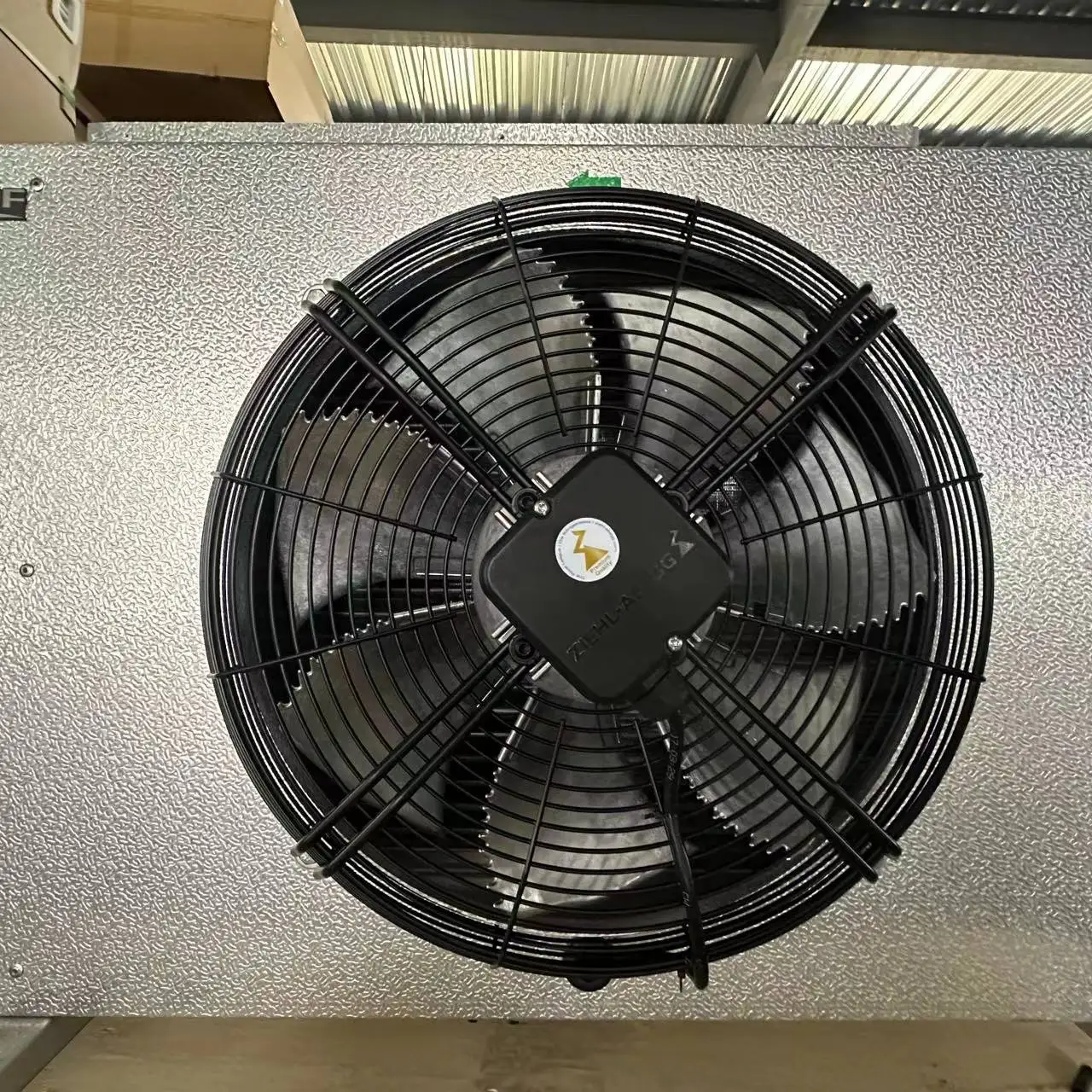 HAIRF Precision air Conditioning With High Efficiency Scroll Compressor