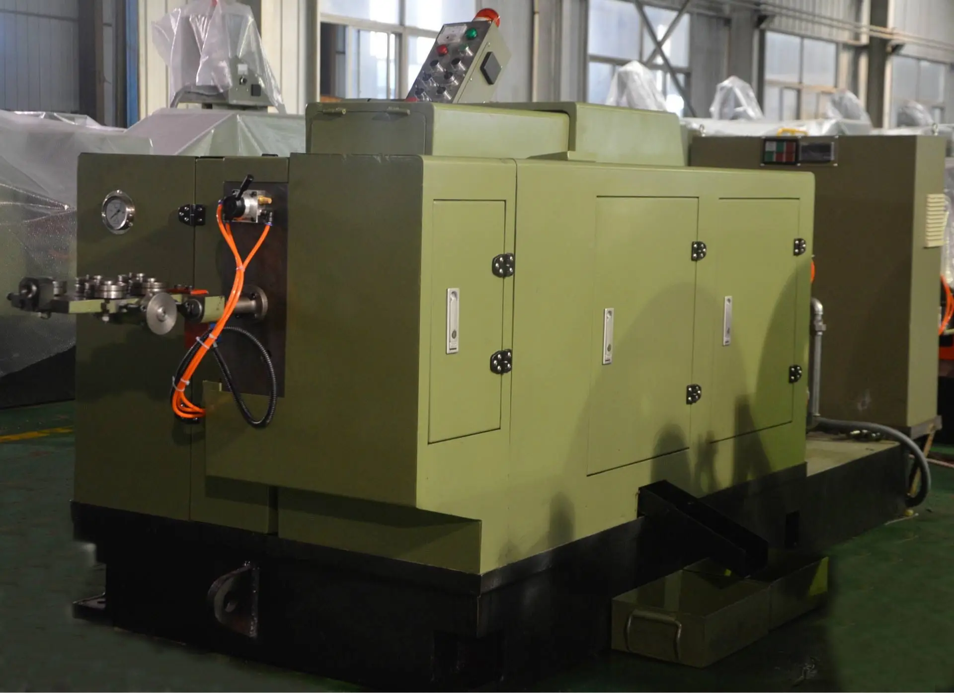 Free Sample RSH Series Metal Forging Machinery Cold Heading Machine Screw Making Equipment