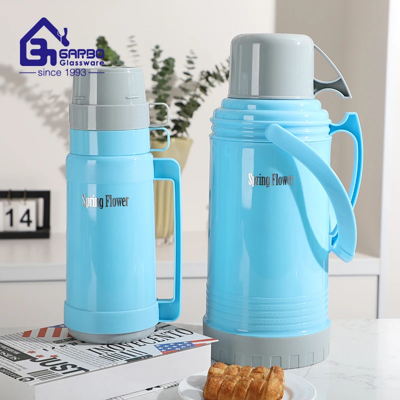Vacuum Flasks Plastic Outside Warm Water Jug with Handle and Lid