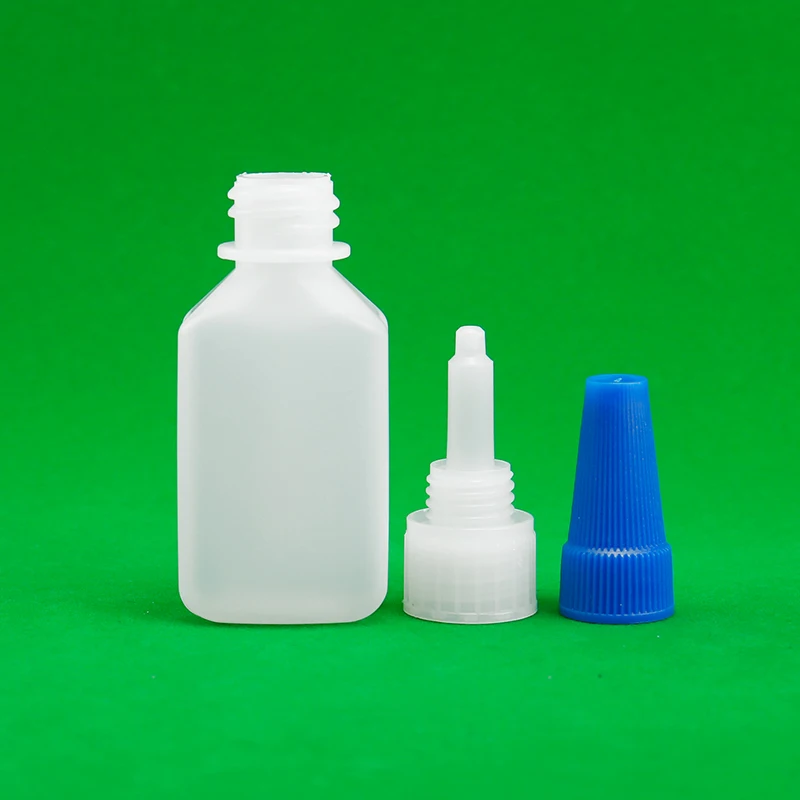 Factory supply 20ml Square Chemical Glue applicator bottle