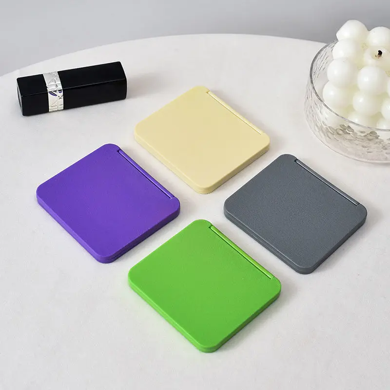Mini Folding Plastic Pocket Makeup Mirror, Multi-Color Compact Handheld Cosmetic Mirror, Portable Travel Beauty Vanity Mirror For Daily Dressing
_maomaolike.com