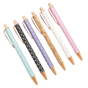 Elegant Luxury Crystal Ballpoint Pen with Sequin Design Novel Business Metal Promotional Gift for School or Office Use