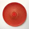 Piatto piano a griglia rosso e oro