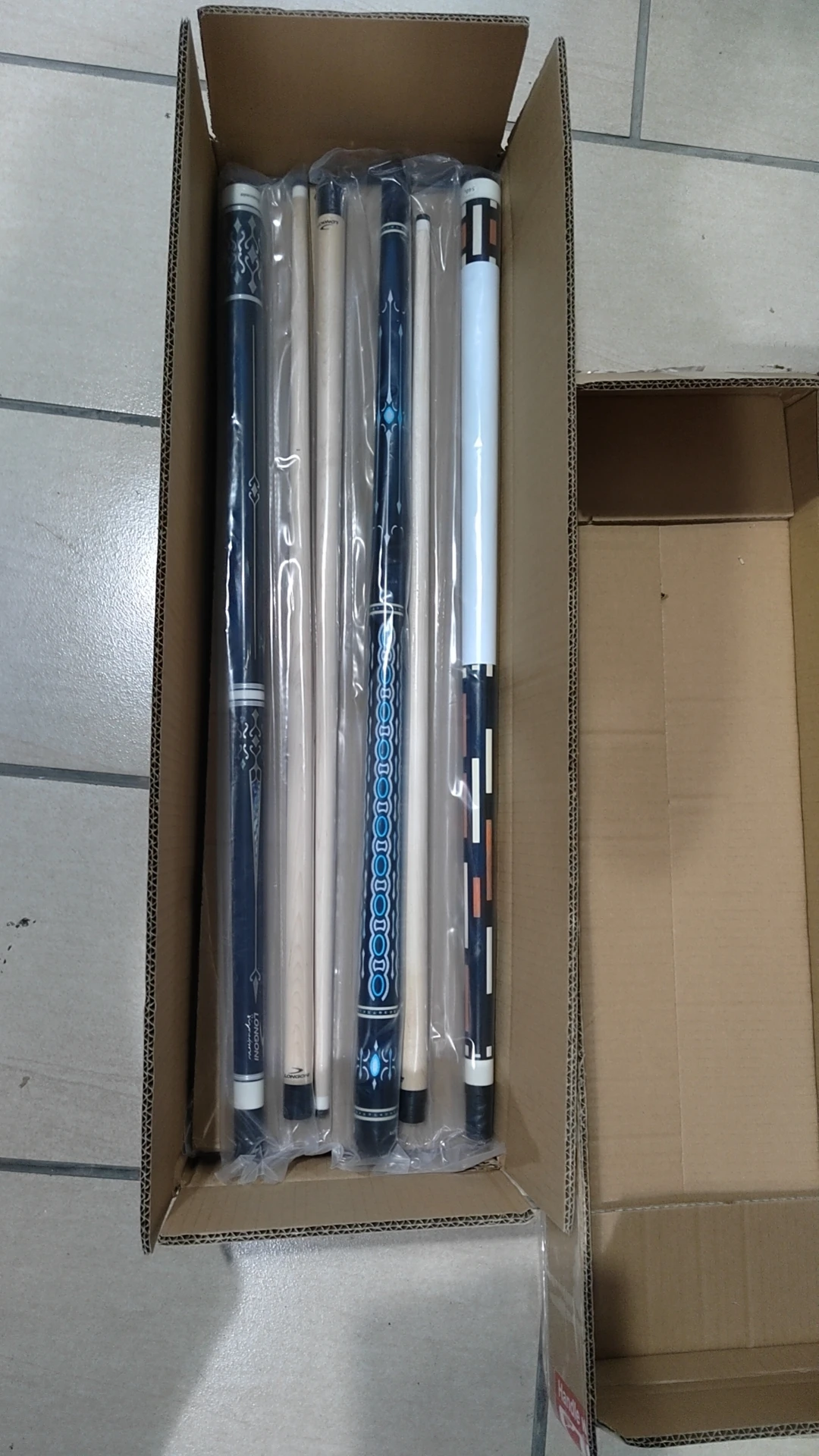 Wholesale 58 Inch 19oz 20oz 21oz Maple Billiard Stick Pool Cue Set 12