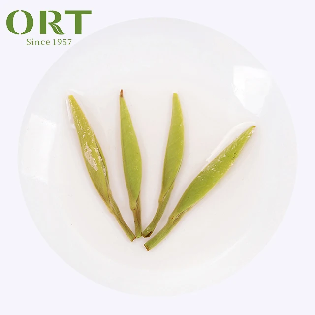 Organic Spring Fuding Silver Needle Bai Hao Yin Zhen Loose Leaf White Tea-