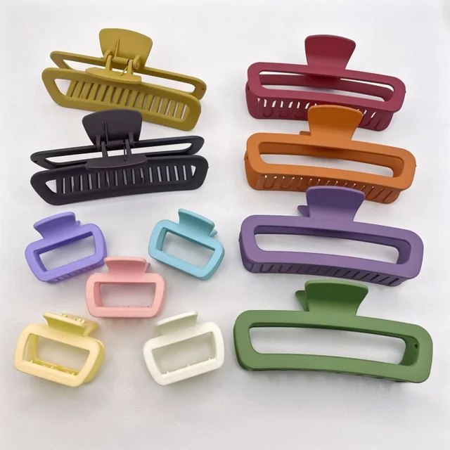 YOMO Wholesale Hair Accessories Women Square Matte Rubber Lacquer 10cm 13cm Large Plastic Claw Clips Hair Clips Hair Claw