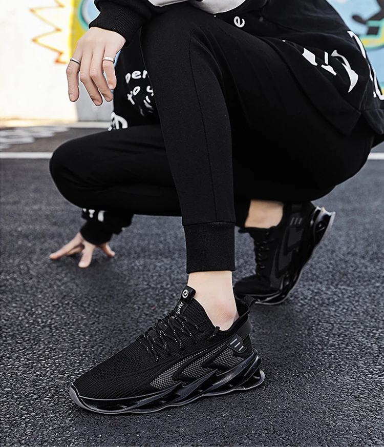 Light Weight Big Size Sport Casual Shoes Customized Color Mens Fashion