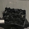 7. 99 pièces (60*30*35 cm)