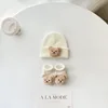Ours blanc