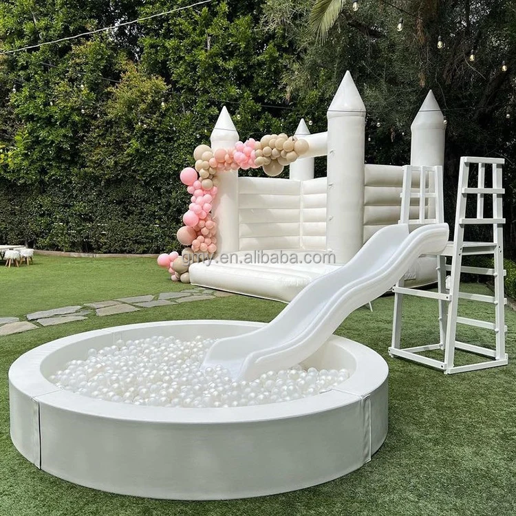 High Quality clear Pit Soft Play Equipment 10x10 Bounce House With Large Glass Ball Pit