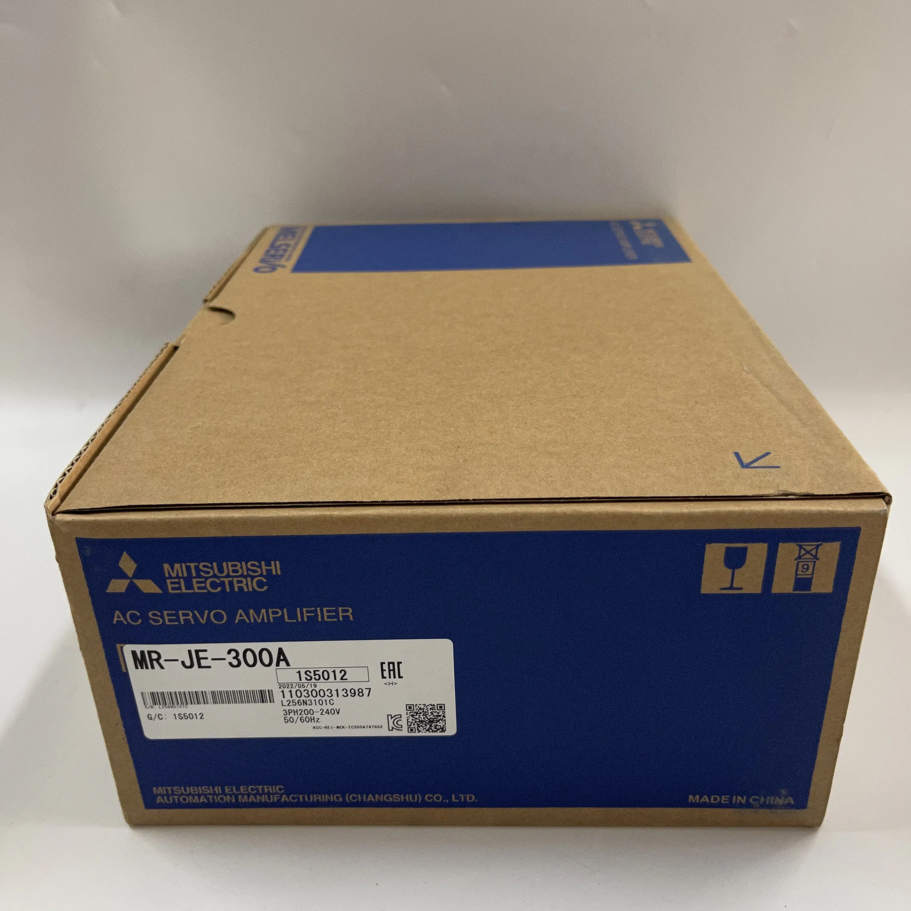 Mitsubishi AC Servo Amplifier MR-JE-300A Mitsubishi AC Servo Amplifier MR-JE-300A