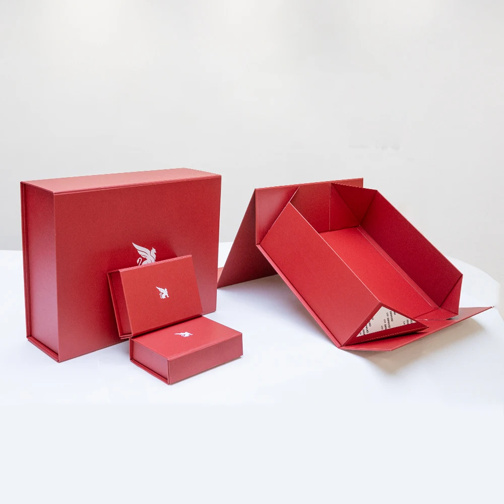 Alta Qualidade Tamanho Personalizado Pequeno com Logotipo Dourado Estampado Jóias para Mulher Caixa de Presente Magnética Dobrável com Fecho