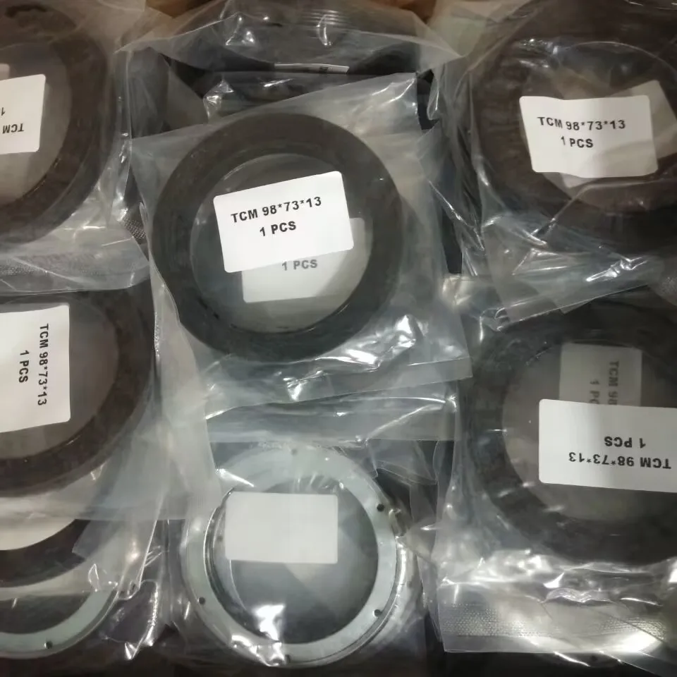 Dlseals Trailer Wheel Hub Oil Seal Unitized Seal01005600 Oil Seal