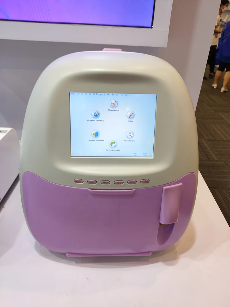 BT-BGA02 Медицинский мини портативный клинические аналитические инструменты автоматический ветеринарный газа крови электролитов анализатор машина
