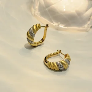GEMLOVE Unique Sail Line Texture 18K Gold Croissant Earrings - 5.64g Brass with Lab-Grown Diamonds for Women