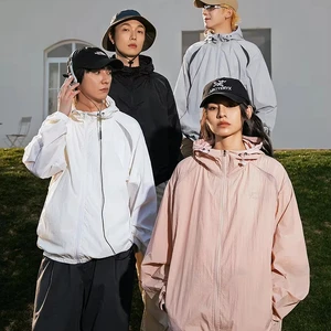 OEM & ODM UPF50 Cool Blue Sunscreen Coat for Men Thin Outdoor Hooded Canvas Zipper Closure Stand