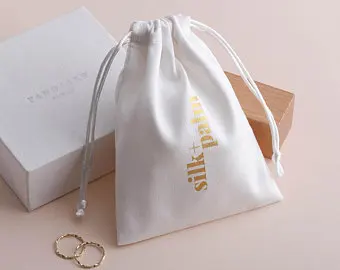 Customized LogoDrawstring  Velvet Cotton Satin Dust Bag Pouches For Jewlery bracelet gift