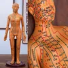 Modelo femenino de cobre, estilo rígido, 40 cm.