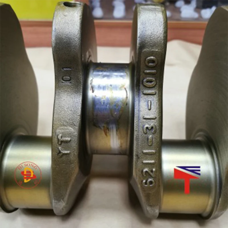 クランクシャフト6211-31-1010掘削機PC650 PC600ホイールローダーWA500