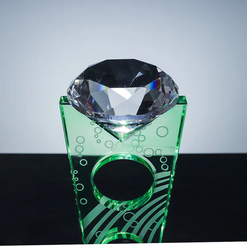 Factory direct custom green k9 Crystal Diamond trophy can be carved and sandblasted inside manufacture