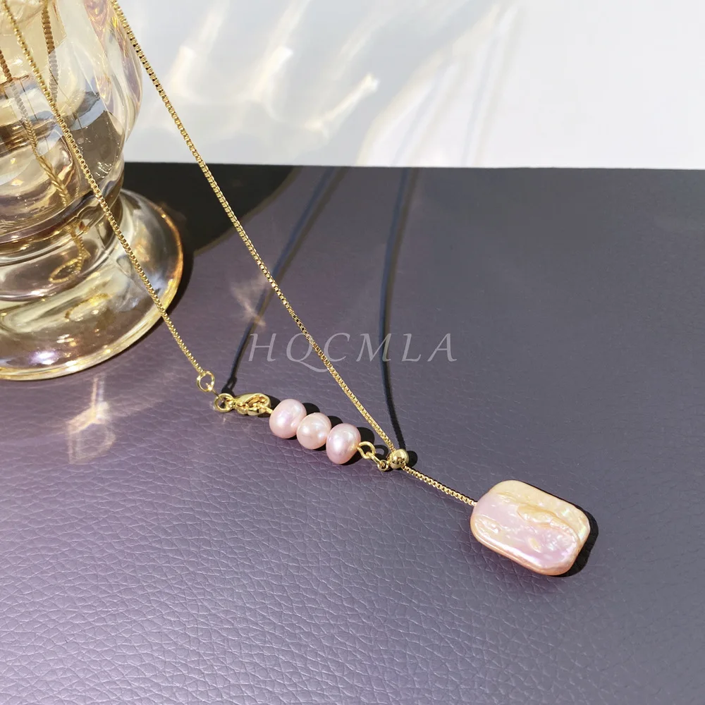 Elegant Pearl Pendant Necklace Gold Plated Charms Pearl Beads Jewelry Luxury Accessory Design Trending Pendant Necklace for Girl