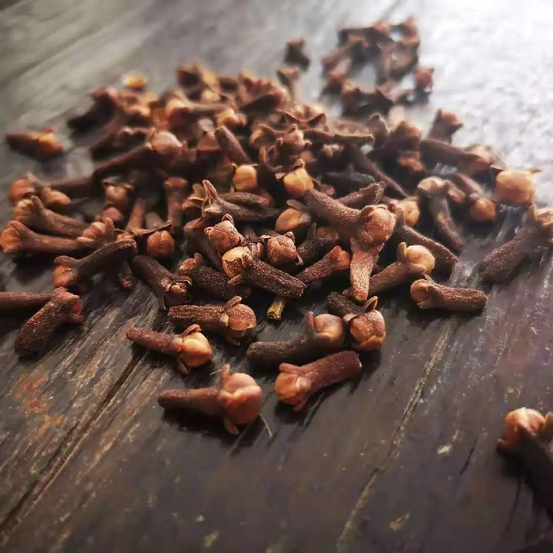 Factory Supply Wholesale Price Cloves For Export Whole Spices High Quality Full Dried Cloves