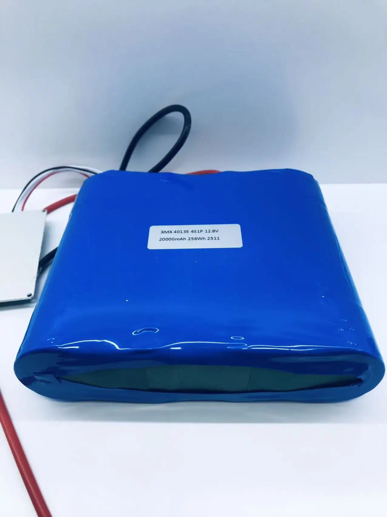 Hd8b66ef54a0644a09cdcdb2a095af49bw