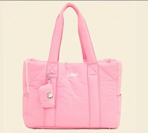 Customized Luxury Puffy Pet Carrier Travel Tote Lightweight Nylon Dog Cat Carrier  Larger Capacity for Carrying Pets Backpack