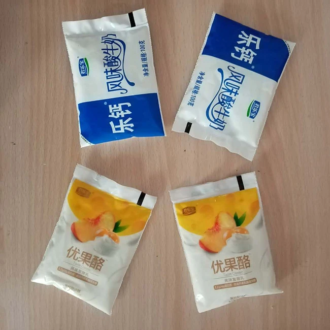 Yogurt Packaging Soy Milk Packaging Uht Milk Film Black and White Pe Film