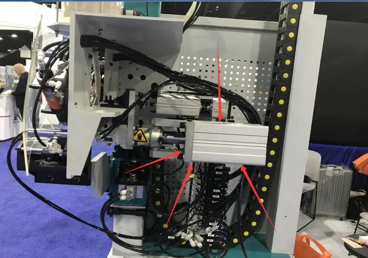 Máquina automática de Dleletion de la capa del borde de la máquina de cristal baja-e de la eliminación para hacer el proceso de cristal