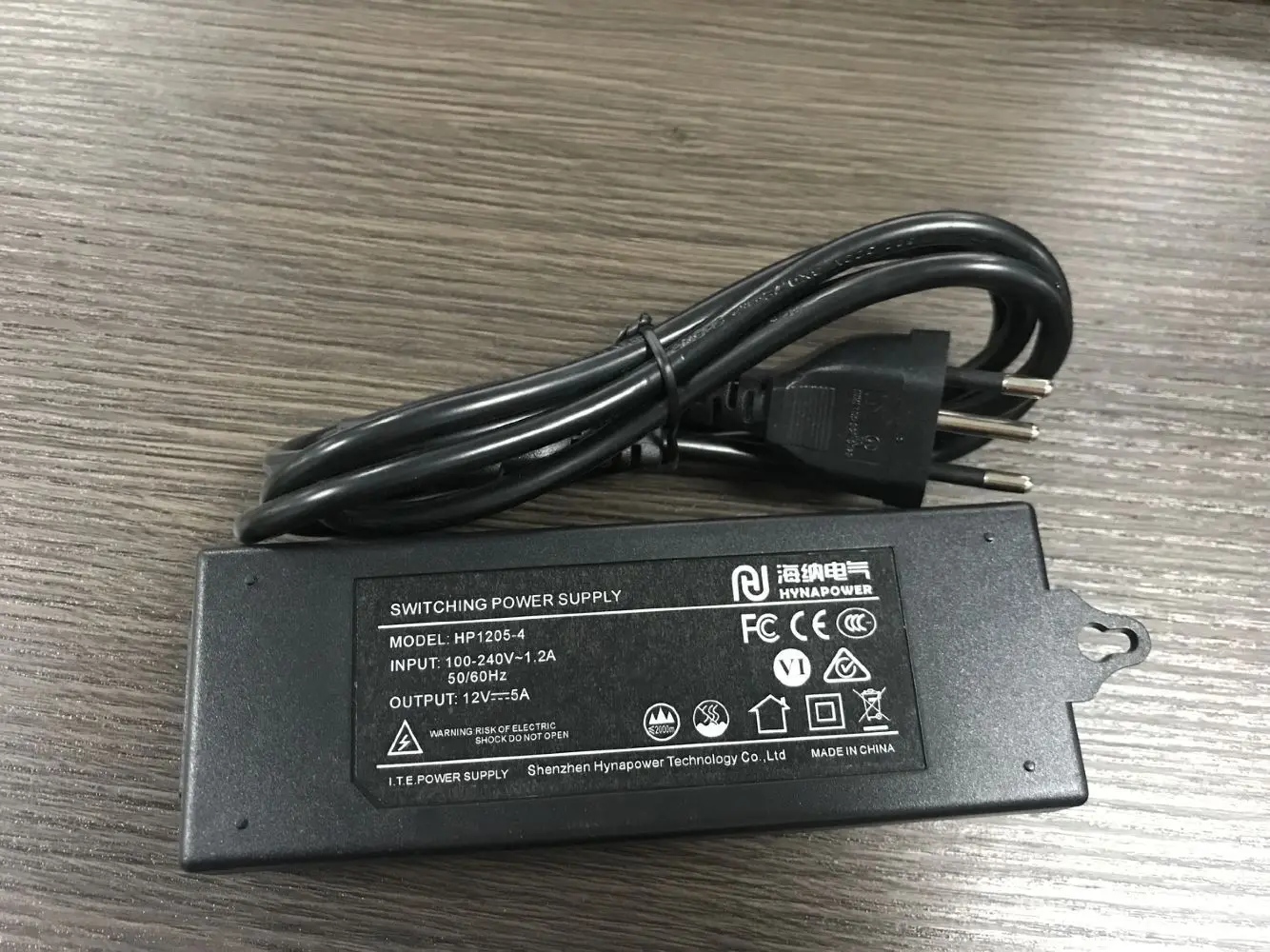 Источник питания для настольного компьютера, 12 в пост. Тока, 5 А, 4 канала