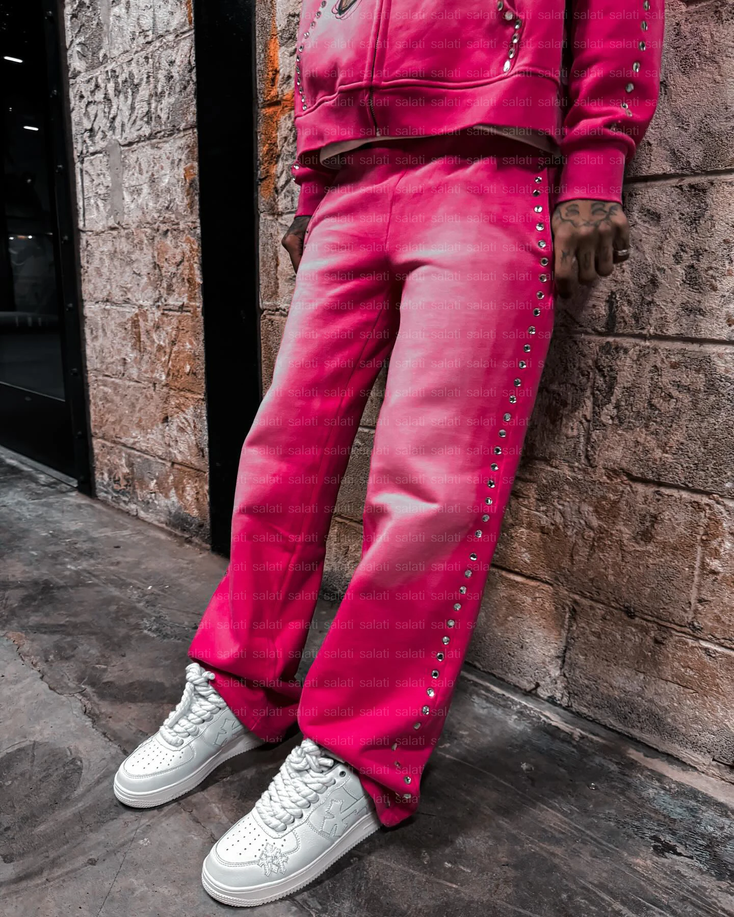 Custom Oversized Baggy Cotton Blank Straight Leg Rhinestone Sweat Trousers Track Jogger Acid Washed Sweatpants Flared Pants Men gallery 8
