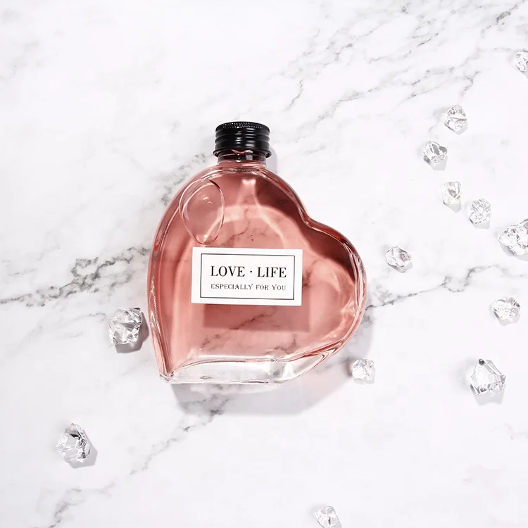 Custom Shape Empty Spirit 200ml Gin Glass Bottle for Liquor with Screw Cap Heart Shape Unique Shape