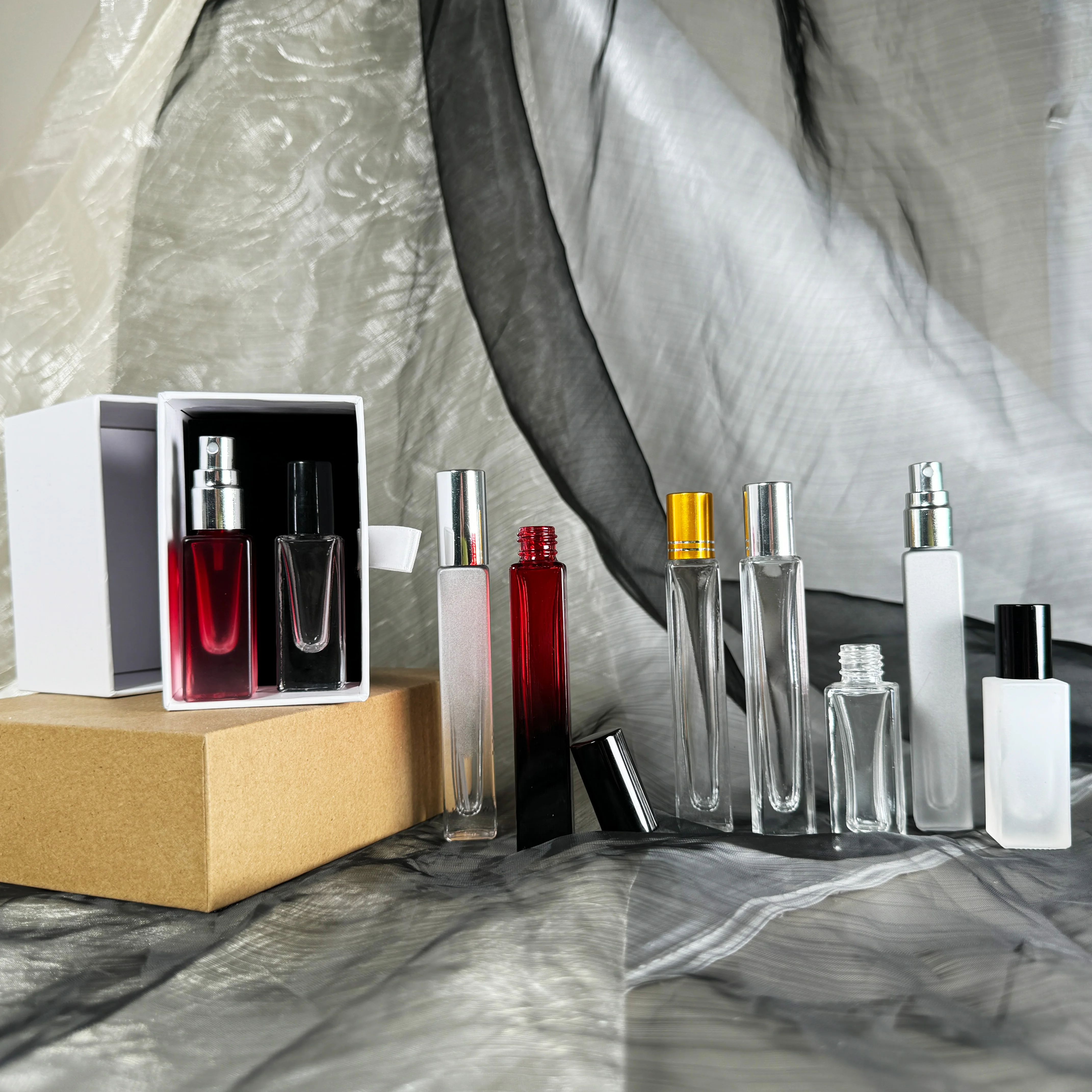 5ml 10ml Square Glass Perfume Oil Bottle Cosmetic Essential Oil Roller on Bottles With Glass Balls Steel Balls