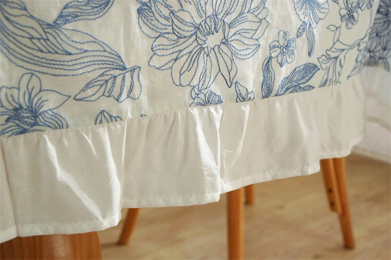 Custom Round Rectangle Embroidered Cotton Tables Covers Luxury Blue White Floral Ruffle Tablecloths Dining Table Cloths for Home