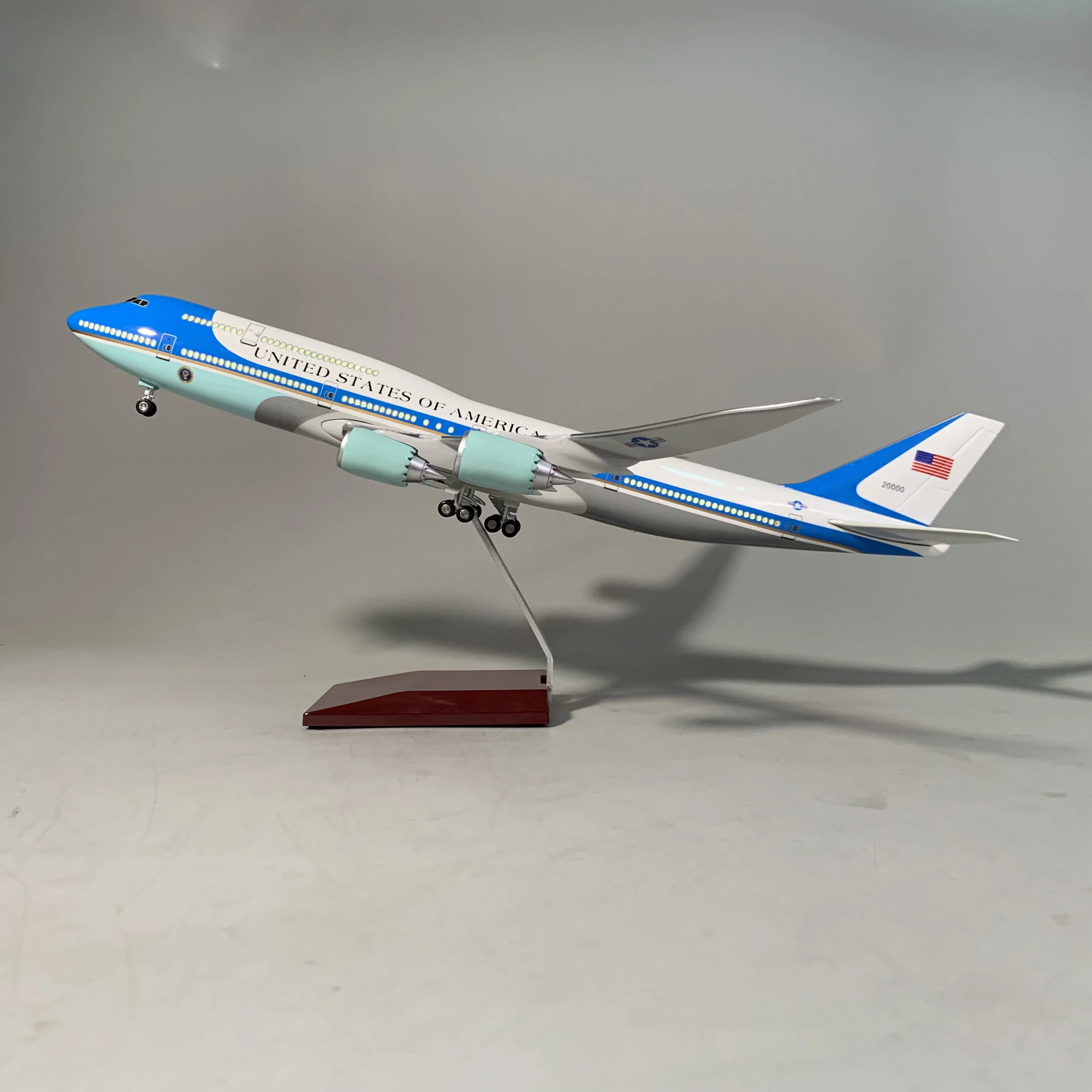 LED Resin AIrplane Model Boeing 747-8 USA Air Force One Airlines