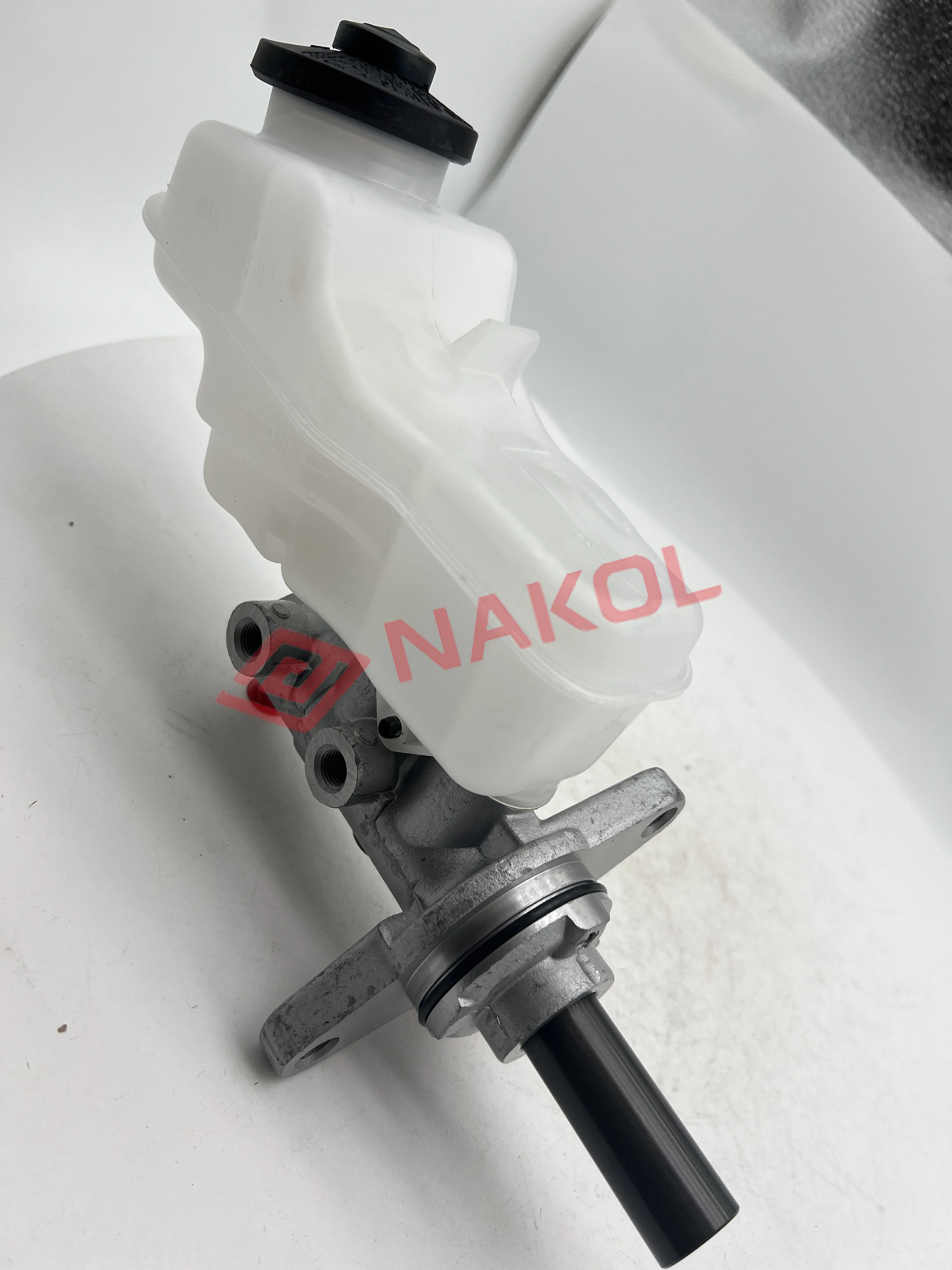 Wholesale Price Auto Brake Pump Brake Master Cylinder for