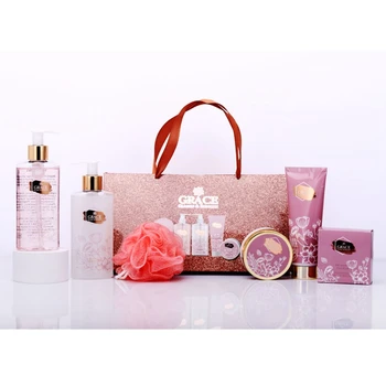 Customized luxcy bath gift ideas women pink spa set promotional gift bath set 2022