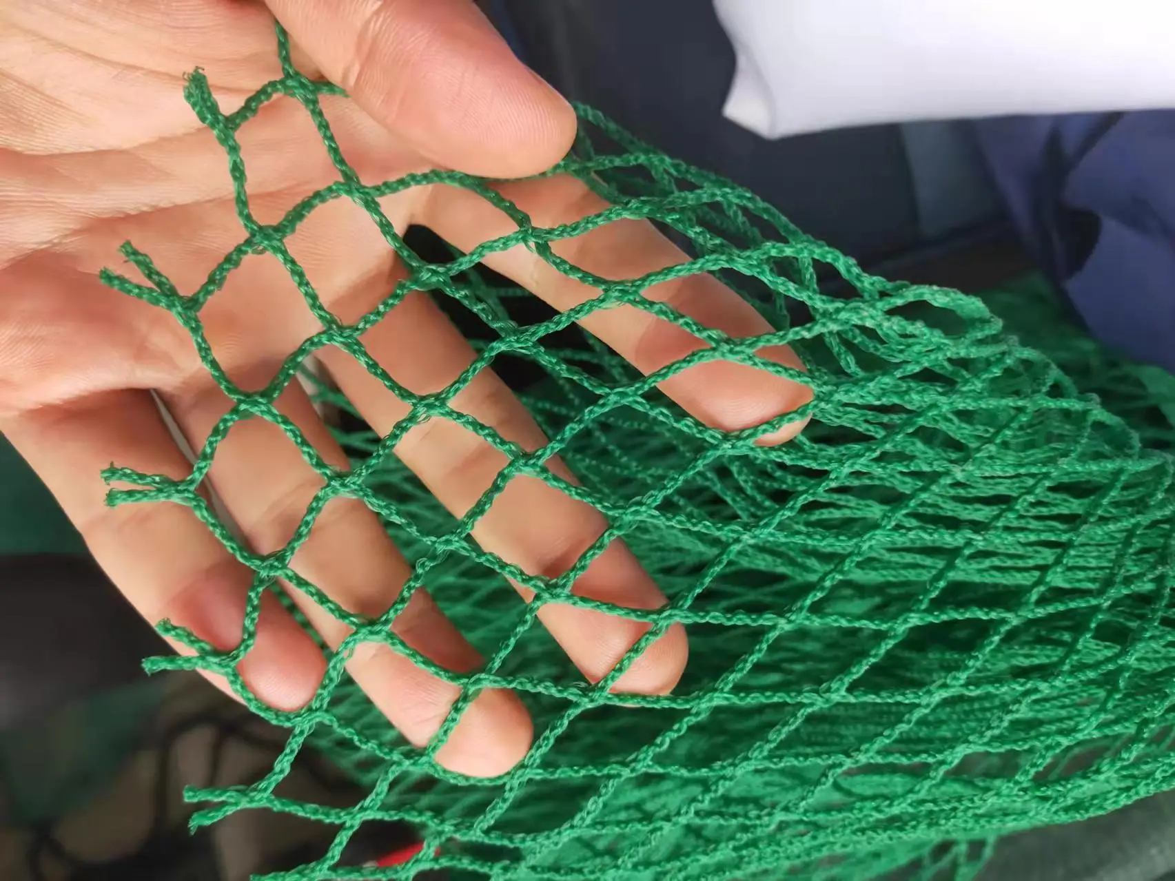 drag fishing nets 65FT Net, Fishing Gill Beach Seine Drag Nets, Fishing Equipment with Floats and Lead Sinkers, Fishing Equipment for Ponds, Creeks, Rivers : Sports & Outdoors Made out of the highest quality poly on the market Shop Diamond Networks - High