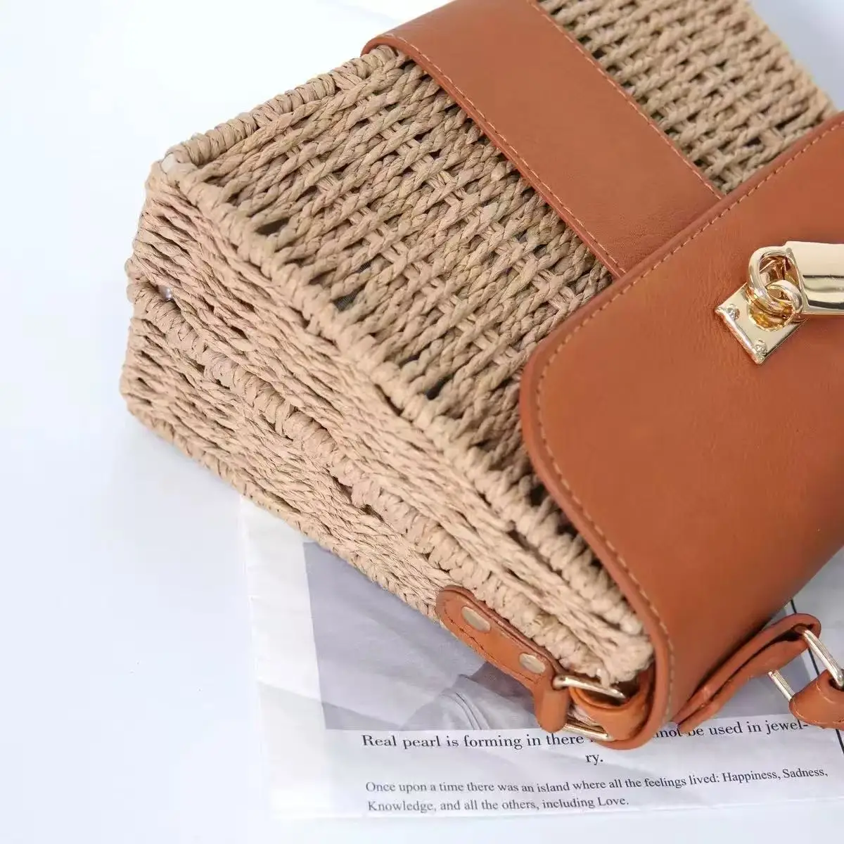 Design Fashionable Ladie's Crossbody Bag Straw Handbags for Women