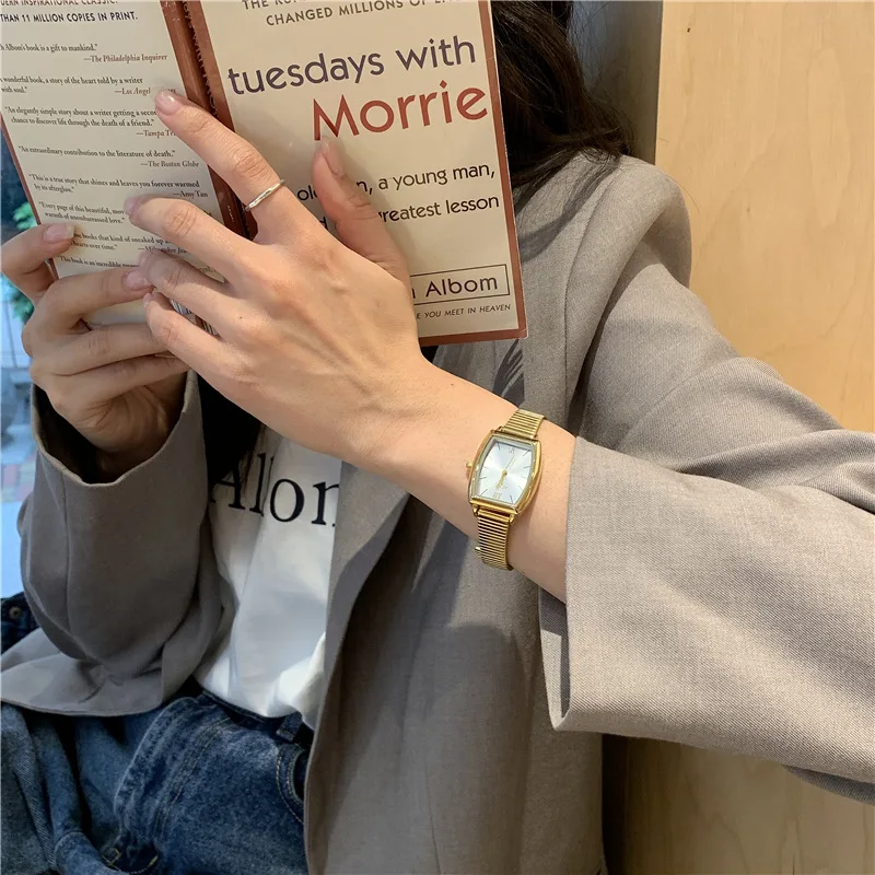 Disegno popolare di lusso oro di bambù cinturino quadrato al quarzo  orologio da polso da donna orologio da polso da donna vestito orologio da  polso