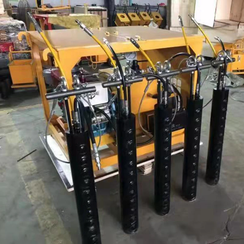 Поршневой разветвитель для разрушения бетона