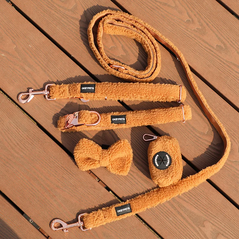 Wholesale Custom Sherpa Pet Accessories Dog Collar Outdoor Portable Durable Lamb Fleece Luxury