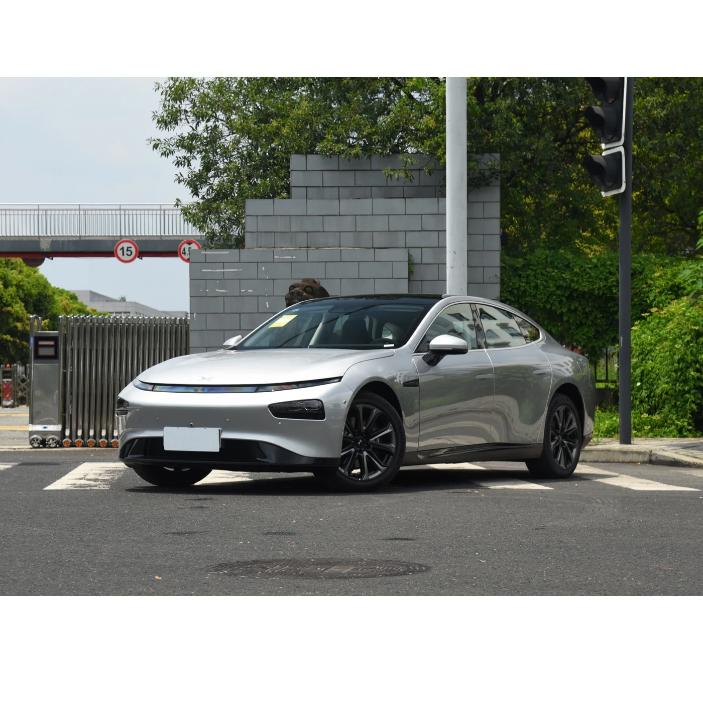 High Performance New Energy Vehicles Electric Sedan Car For Used For