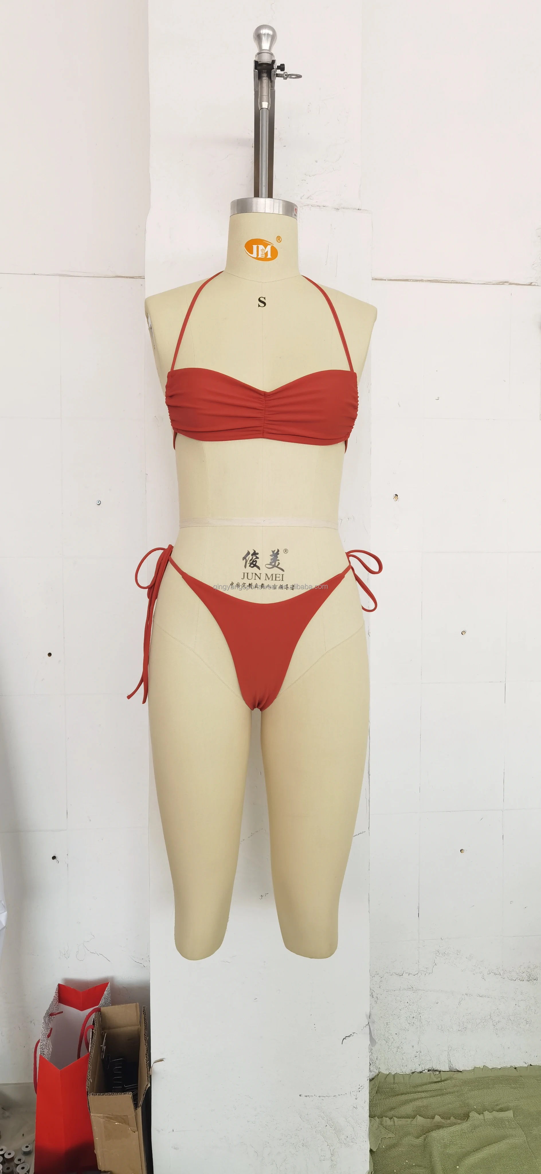 Free Samples Sexy c String Bikini Ladies Beachwear