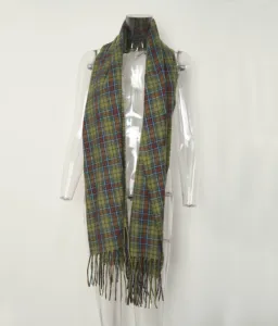 New TOB SCARVES Green Retro Checkered Scarf Versatile, Personalized and High-end Scarf