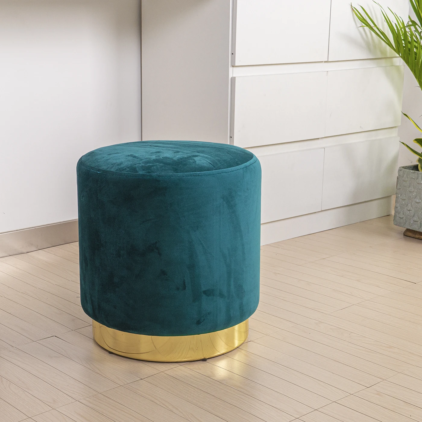 Cheap Side Pouf Stools Living Room Green Velvet Round Pouf Foot Stool Modern Ottomans Stool