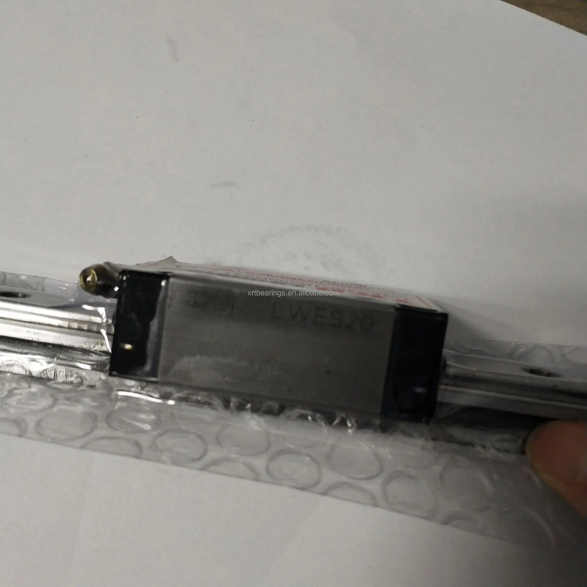 Iko Bearing Lwes25 Linear Guide Slide Block Lwes25c1hs2 Ball Type Linear Motion Rolling Guides