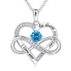 Collana in oro bianco con diamanti blu