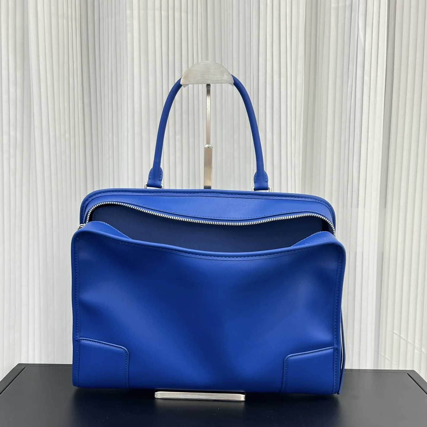 Luo Amazona180 Vintage Matte Leather Zipper Closure Bowling Bag Letter Detail Cotton Lining Large Capacity Stylish Handbag